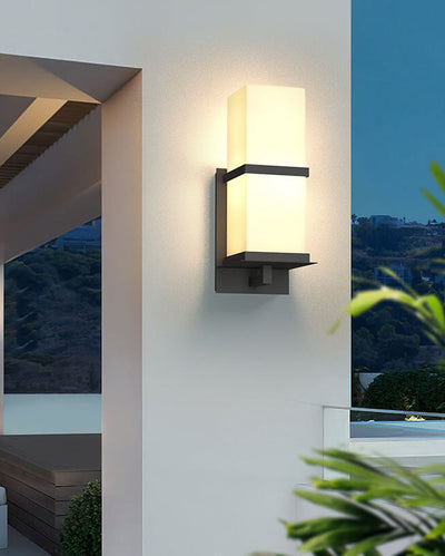 WOW Outdoor Craftsman Glass Wall Sconce-wow9067