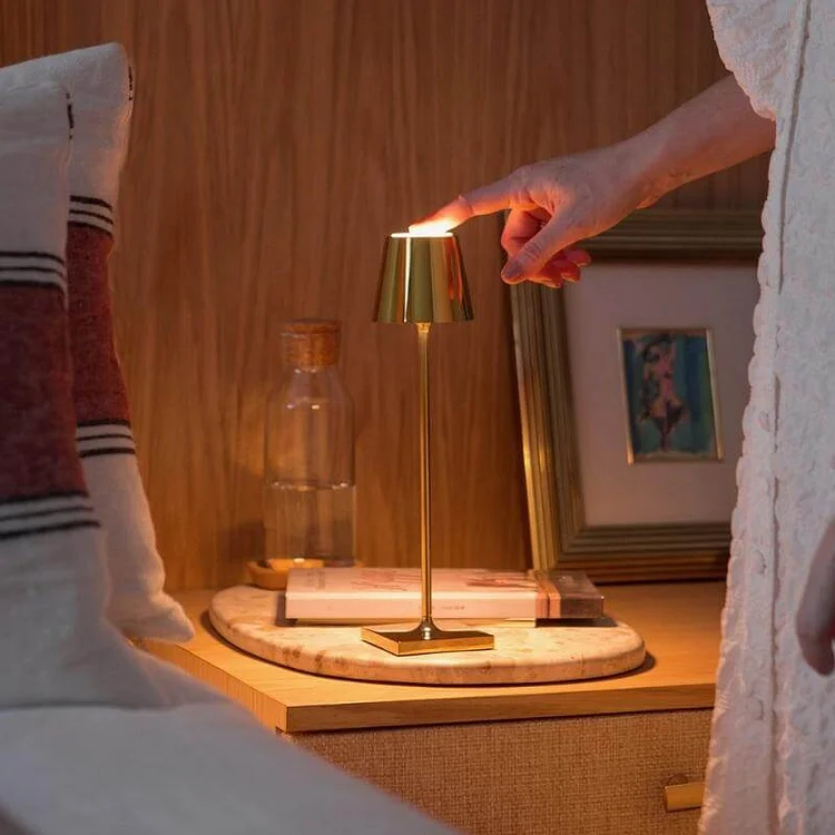 Wow Helsinki Table Lamp
