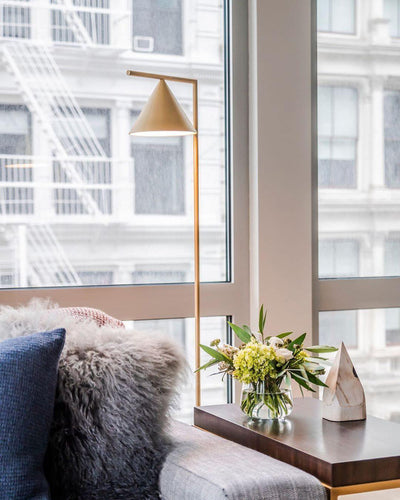 WOW Cone Adjustable Floor Lamp-wow7132