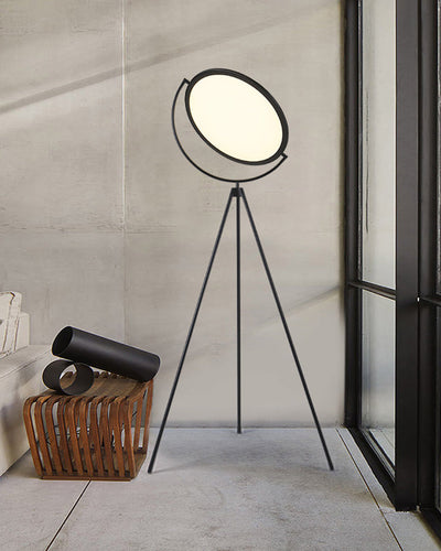 WOW Adjustable Tripod Floor Lamp-wow7027