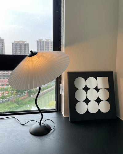 WOW Wavy Pleated Table Lamp-wow8001
