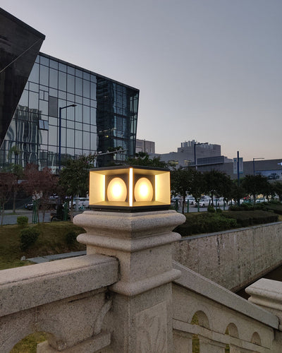 WOW Solar Fence Post Light-wow9018