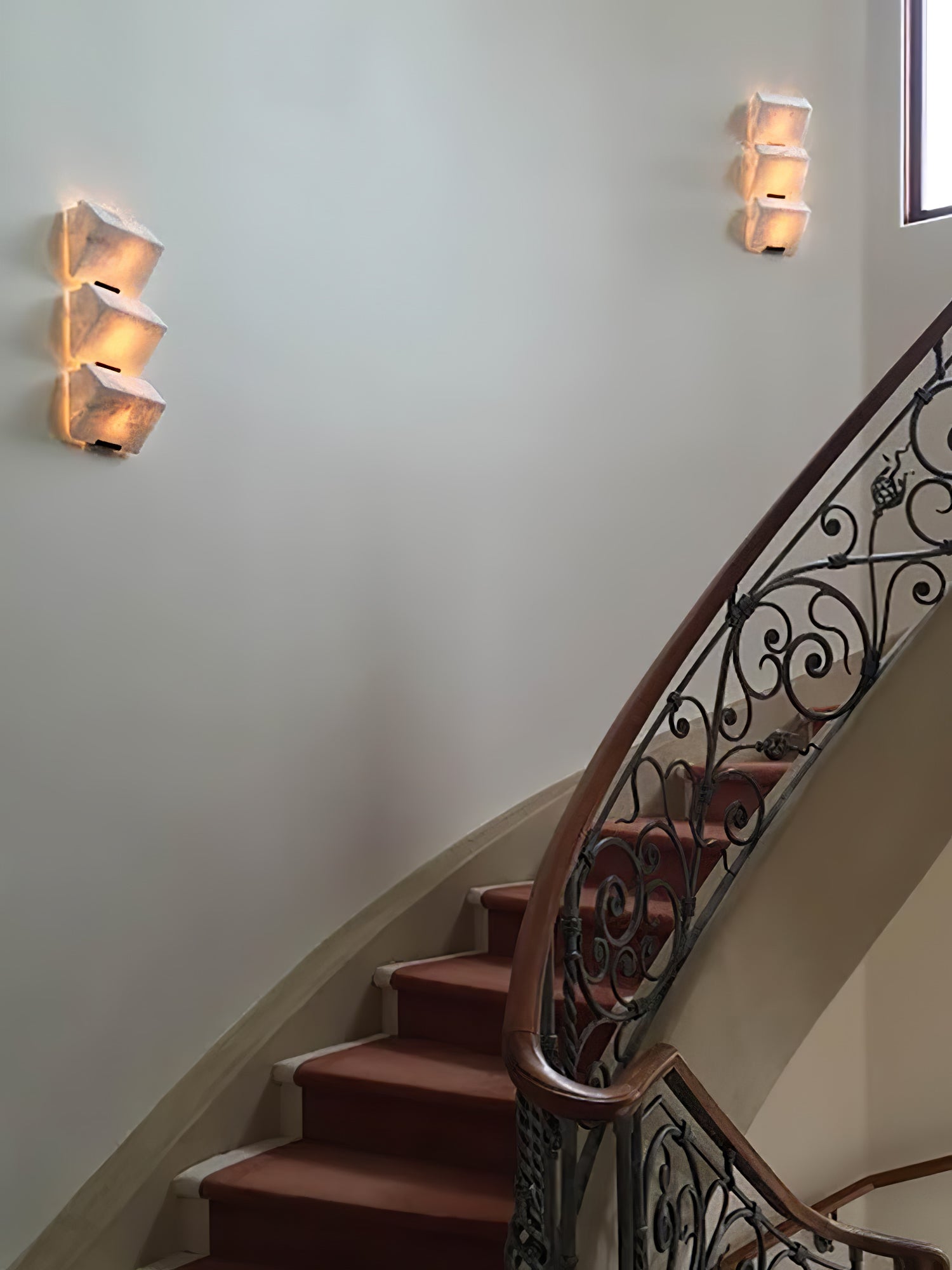 WOW Alabaster Staircase Wall Lamp