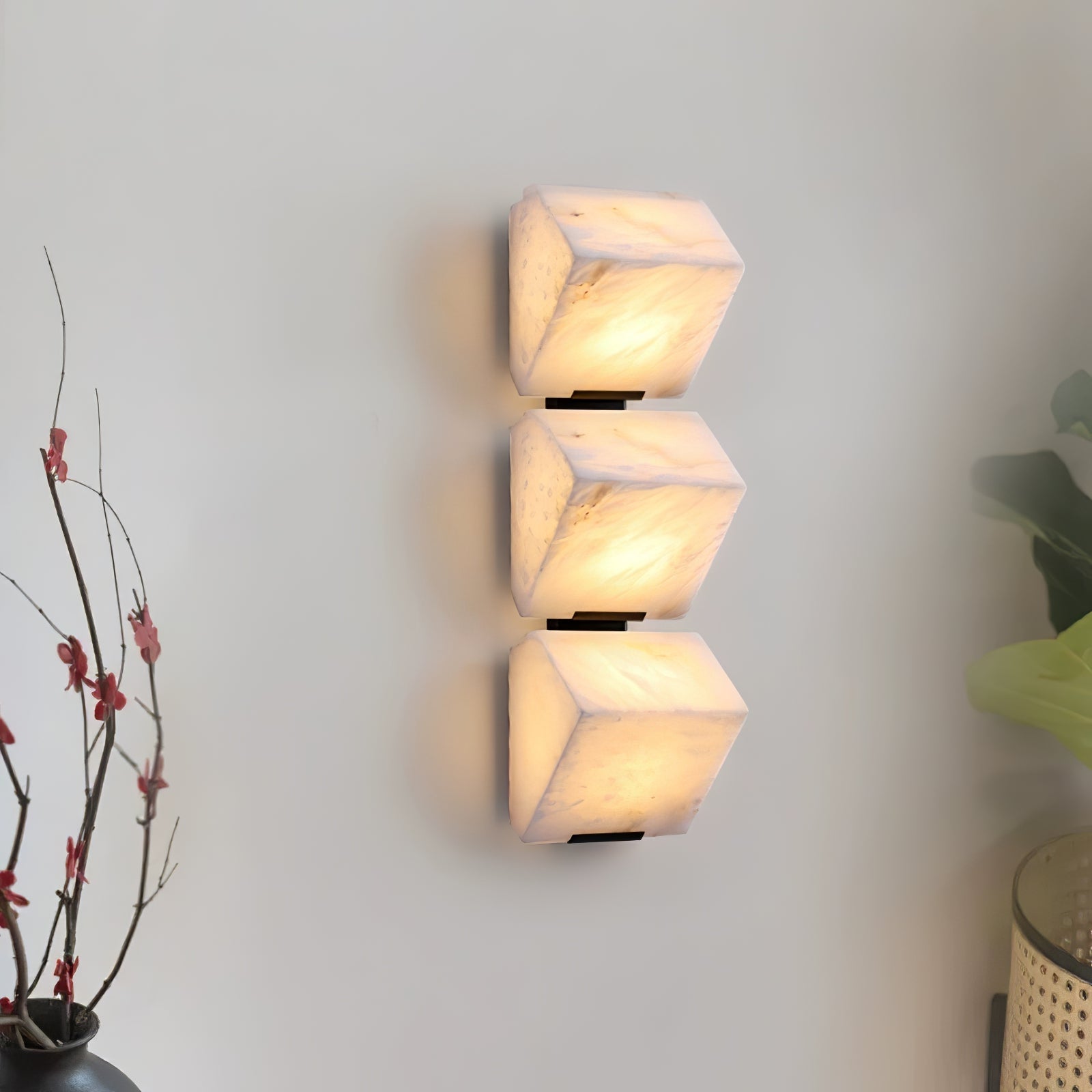 WOW Alabaster Staircase Wall Lamp
