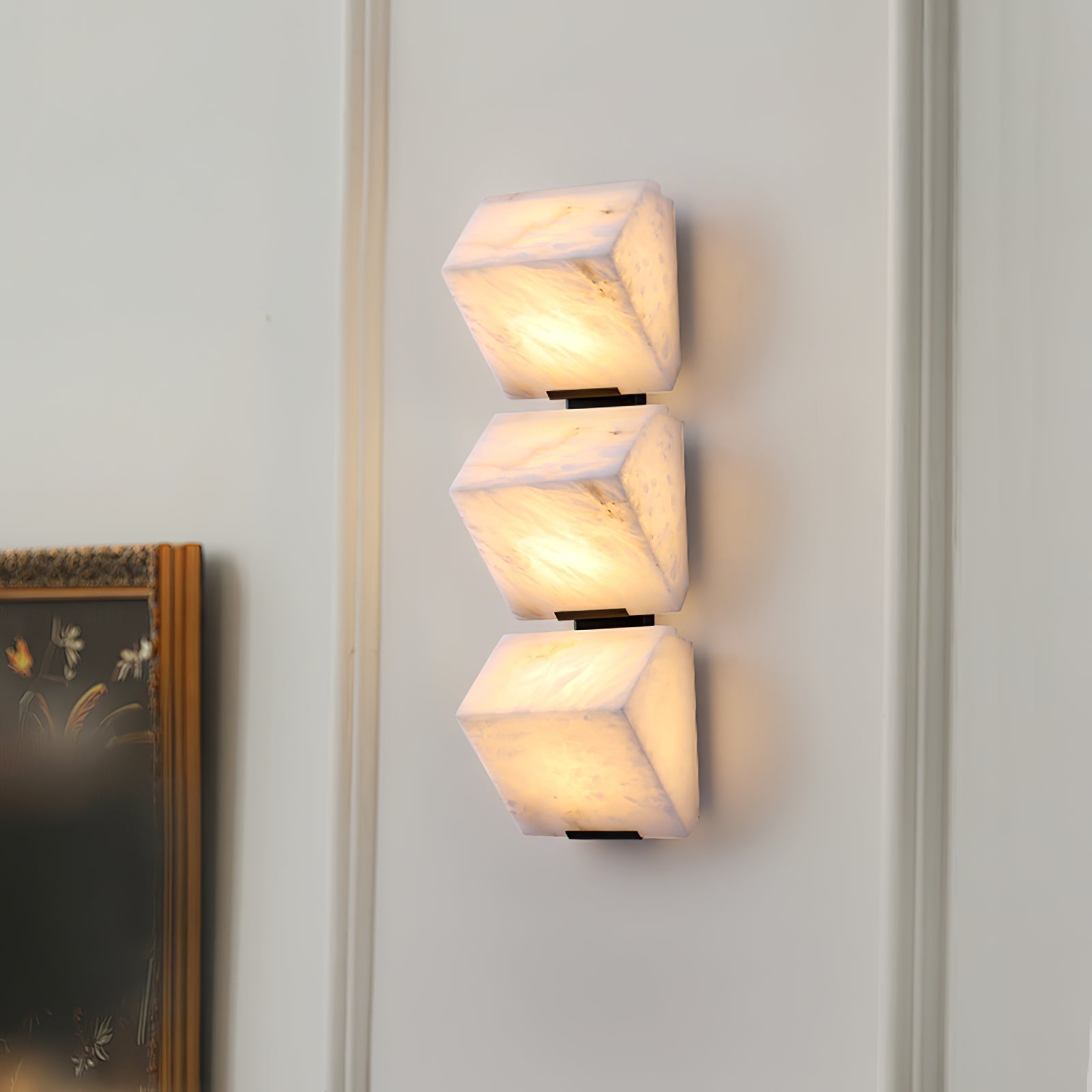 WOW Alabaster Staircase Wall Lamp