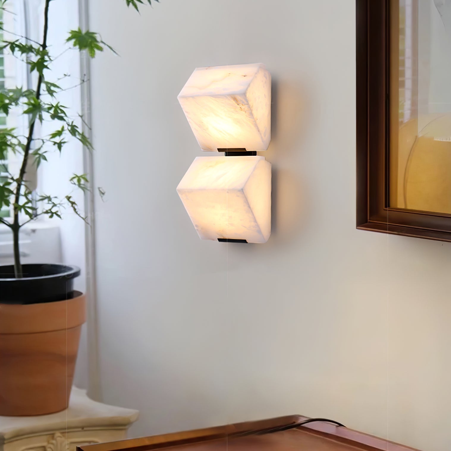 WOW Alabaster Staircase Wall Lamp