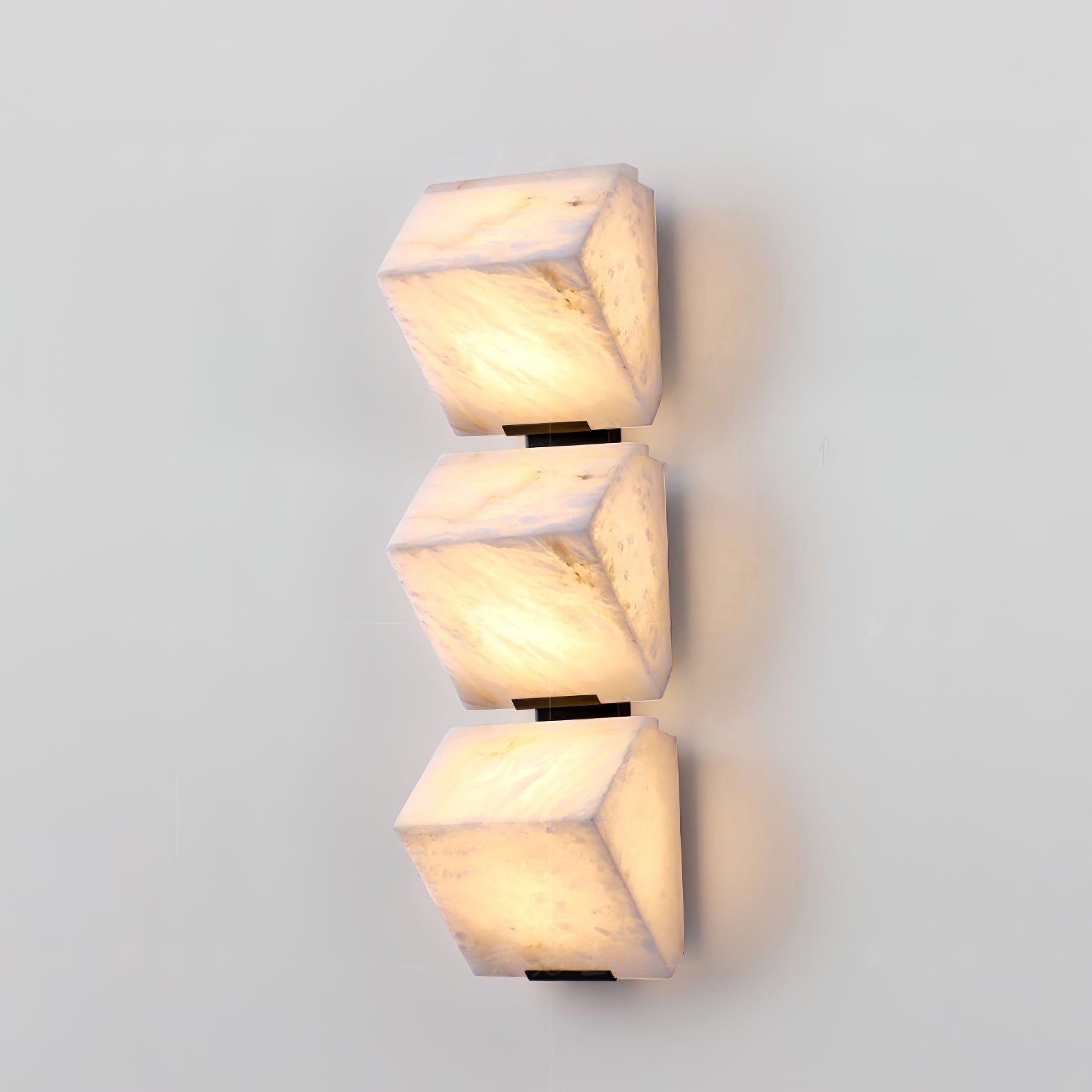 WOW Alabaster Staircase Wall Lamp