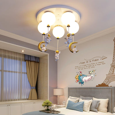 WOW Astronaut Glossy Balloon Ceiling Lamp
