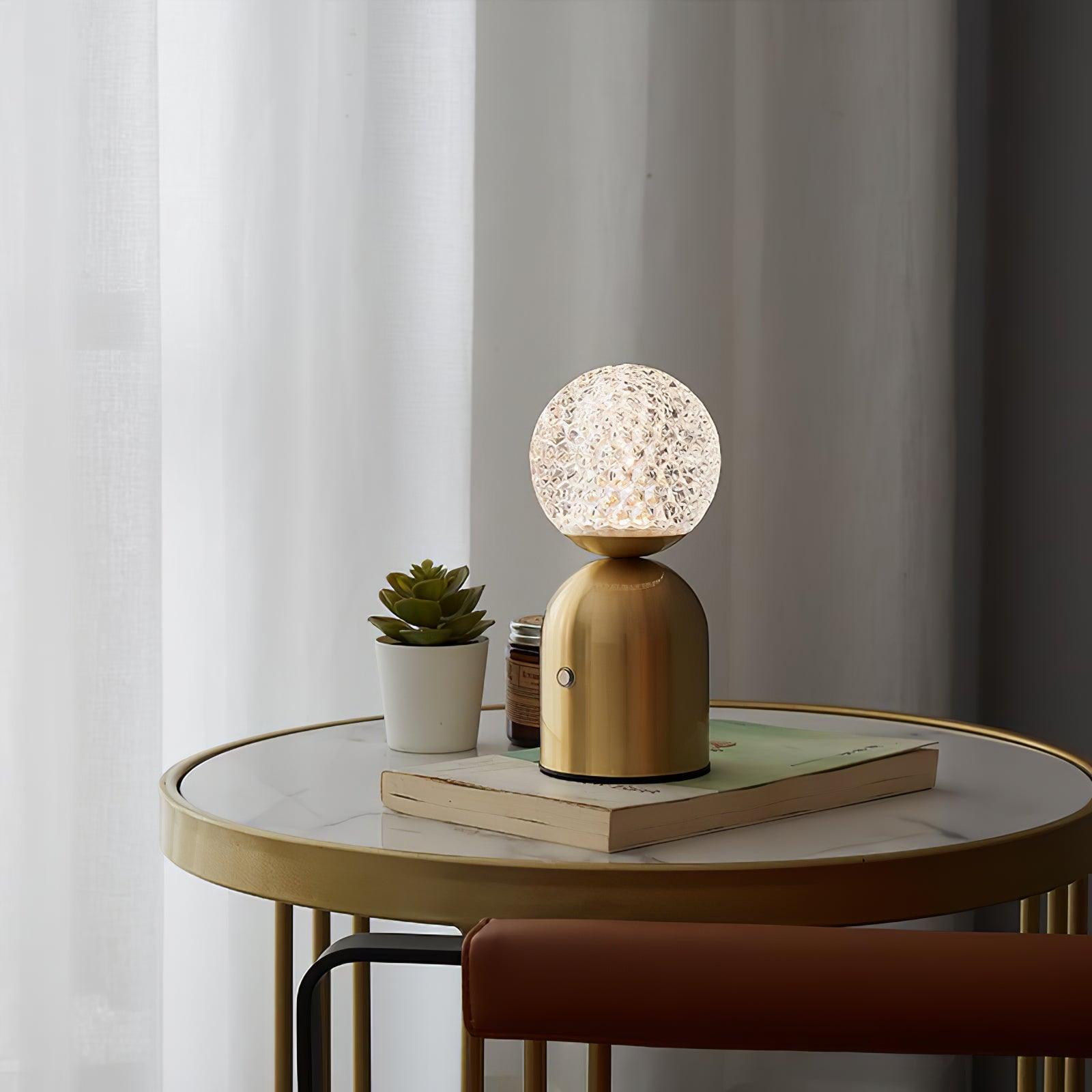 WOW Atlas Built-in Battery Table Lamp