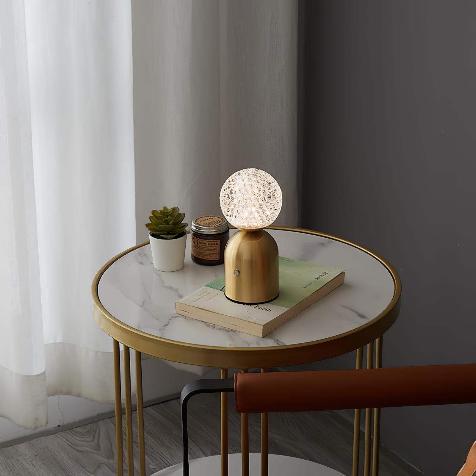 WOW Atlas Built-in Battery Table Lamp