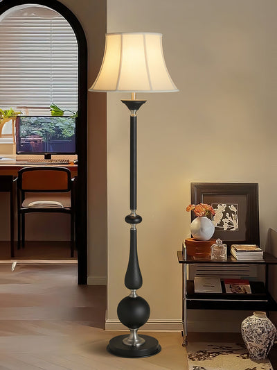 WOW Belfort Classic Floor Lamp