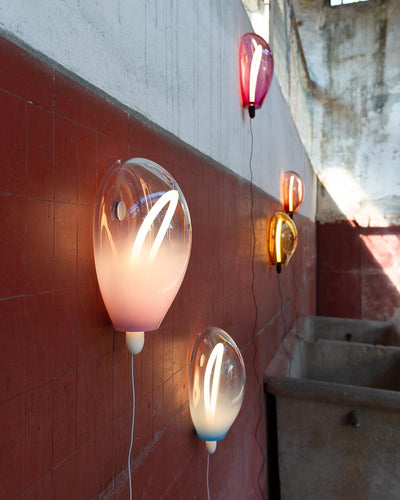 WOW Bulla Wall Light