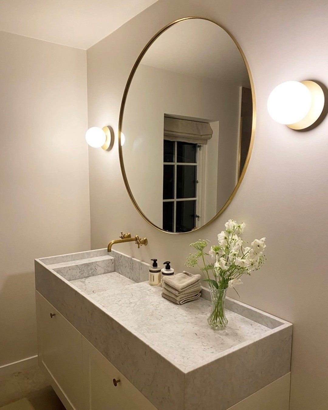 WOW Celeste Wall Lamp