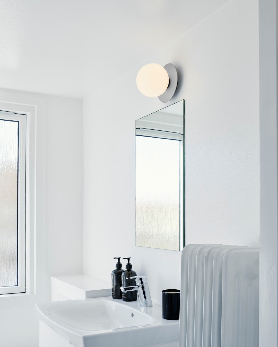 WOW Celeste Wall Lamp