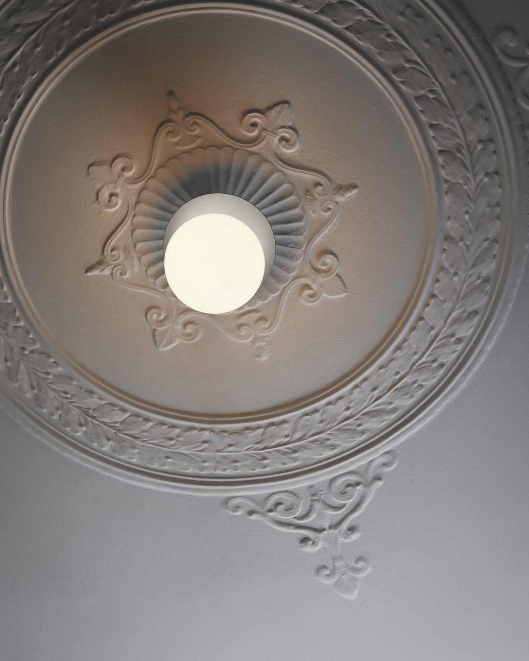 WOW Celeste Wall Lamp
