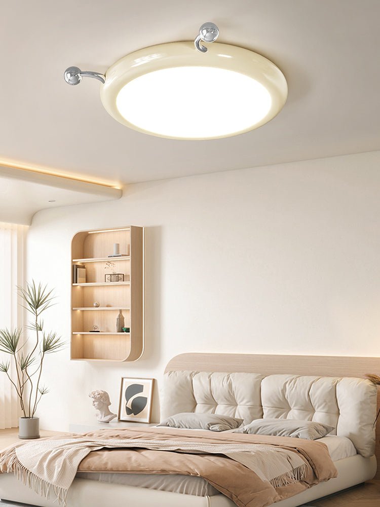 WOW Cream Puffering Ceiling Light