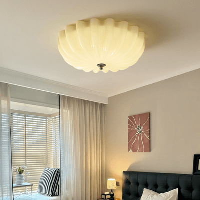 WOW Dewdrop Shell Ceiling Light