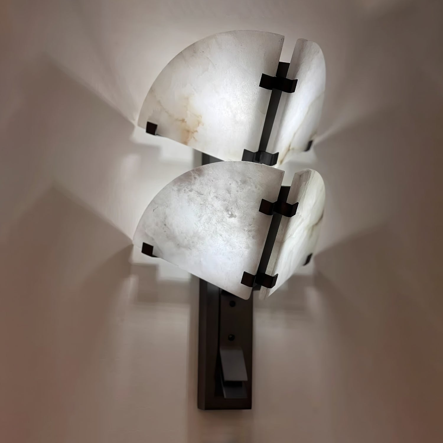 WOW Dione Alabaster Wall Light