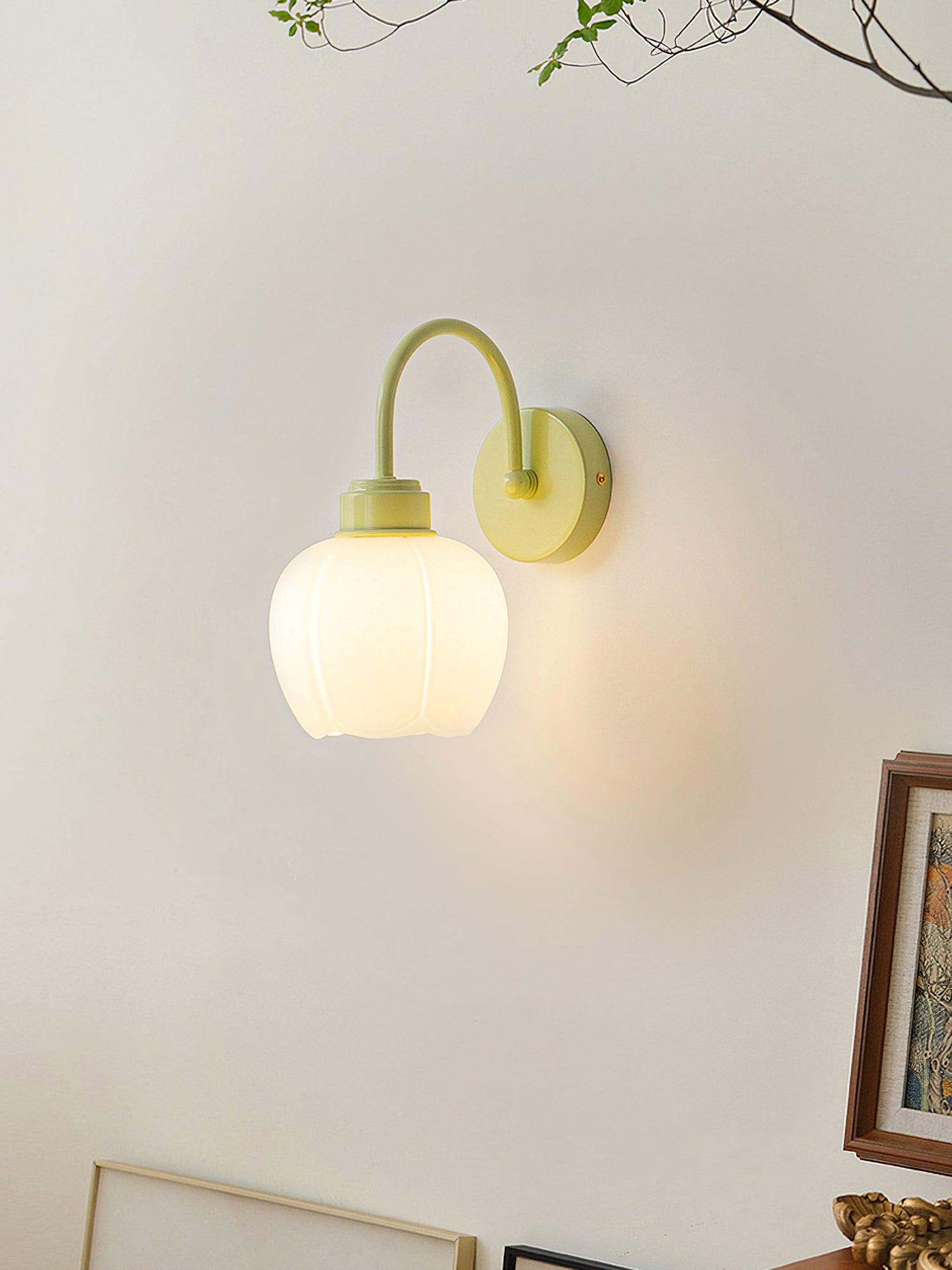 WOW Enchanting Flower Wall Light