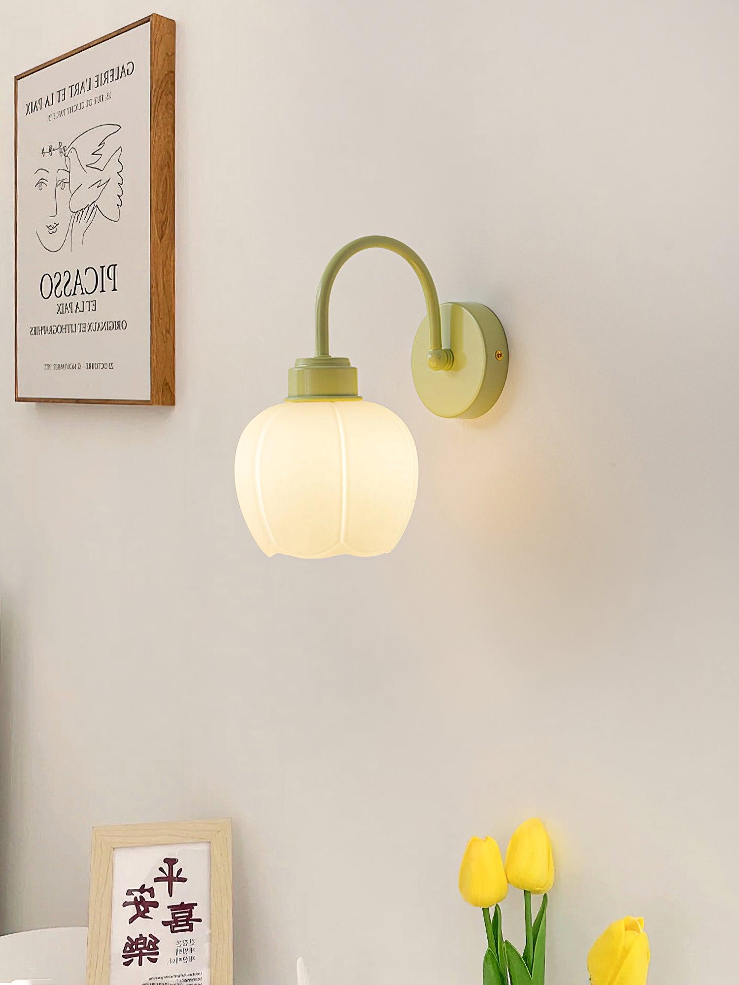 WOW Enchanting Flower Wall Light
