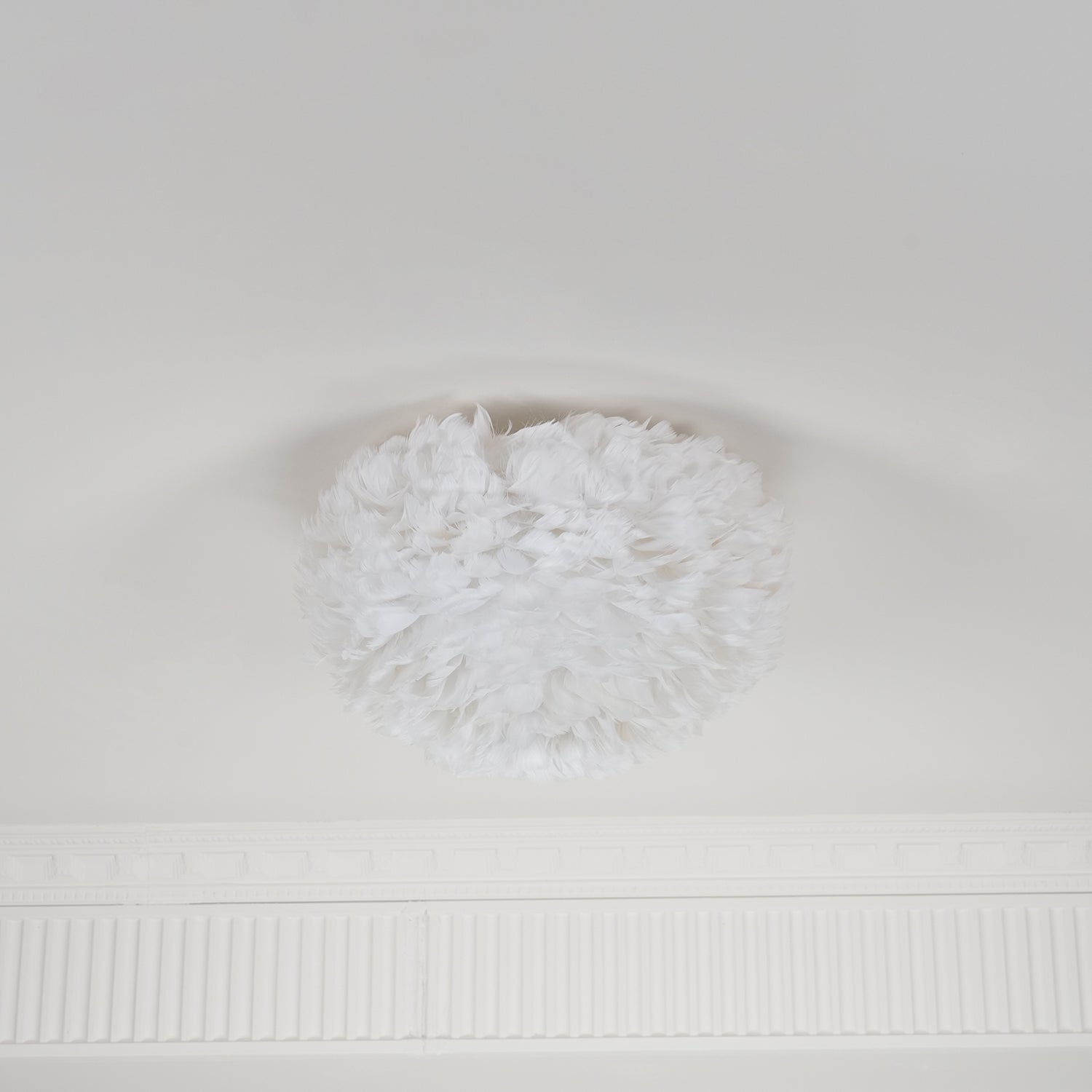WOW Feathered Ceiling Lamp