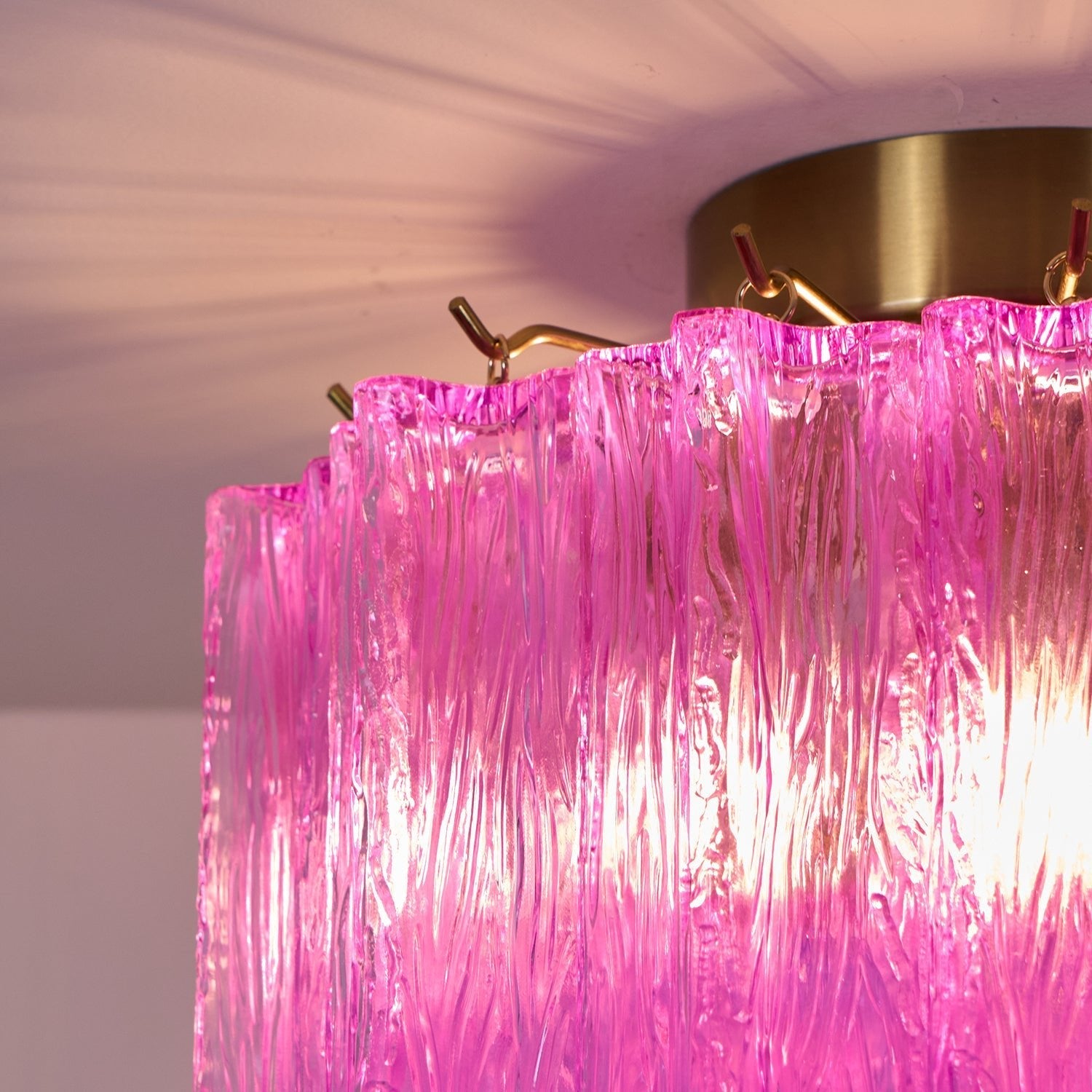 WOW Fiora Rose Red Glass Ceiling Lamp