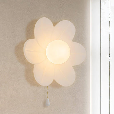 WOW Flowers Wall Lamp