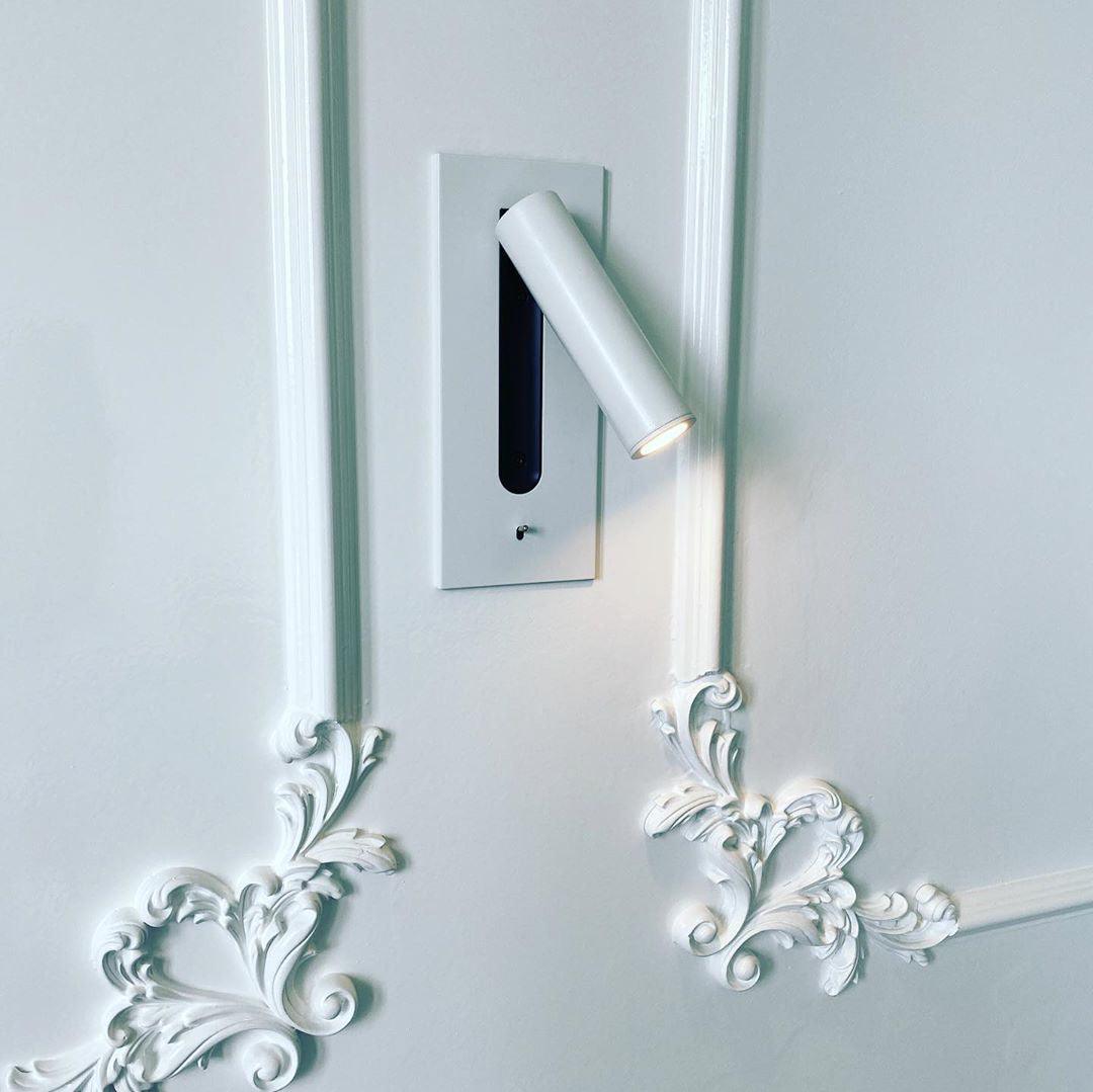WOW Folded Back Bedside Wall Lamp