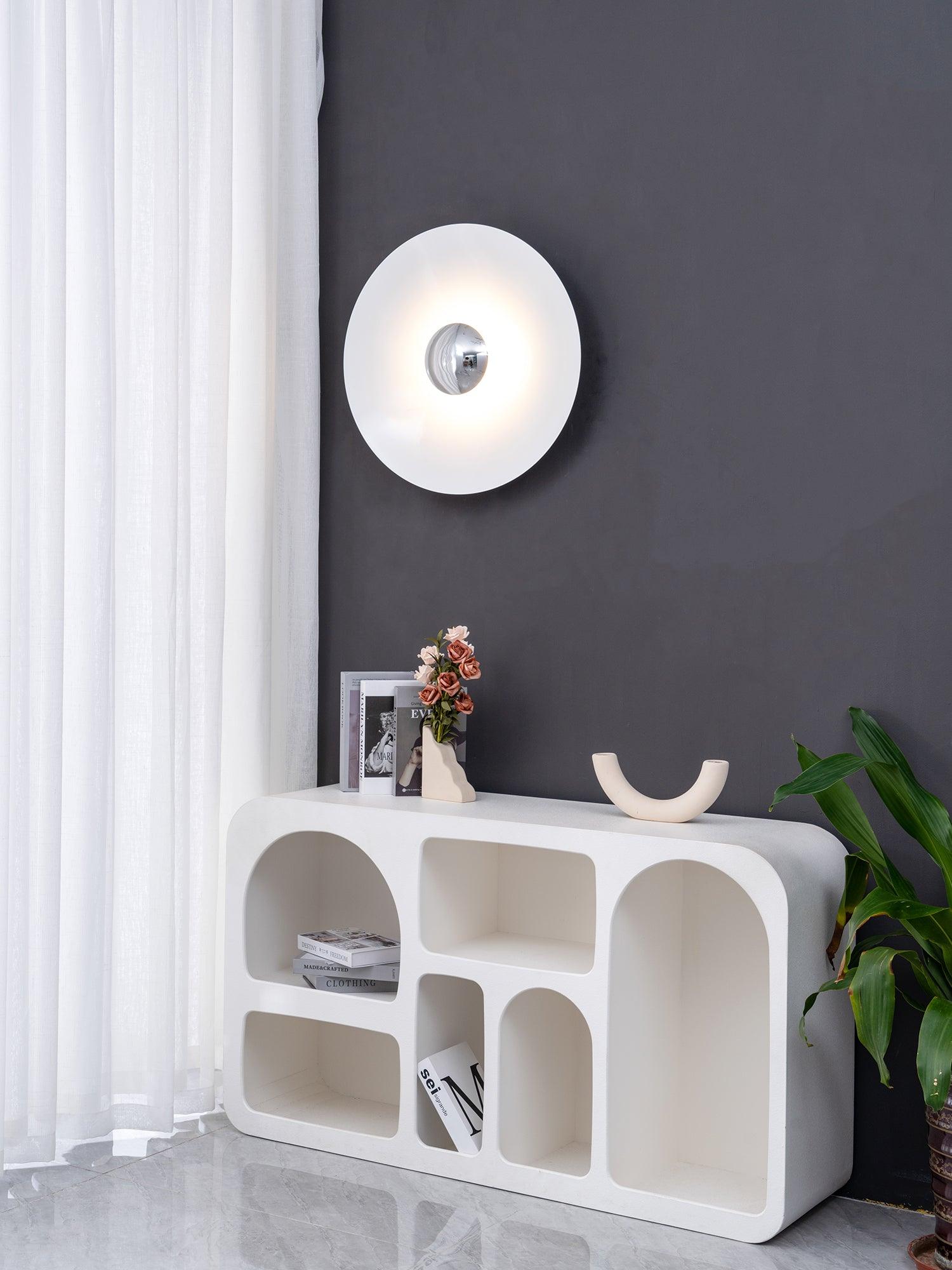 WOW Simplicity Glow Wall Light