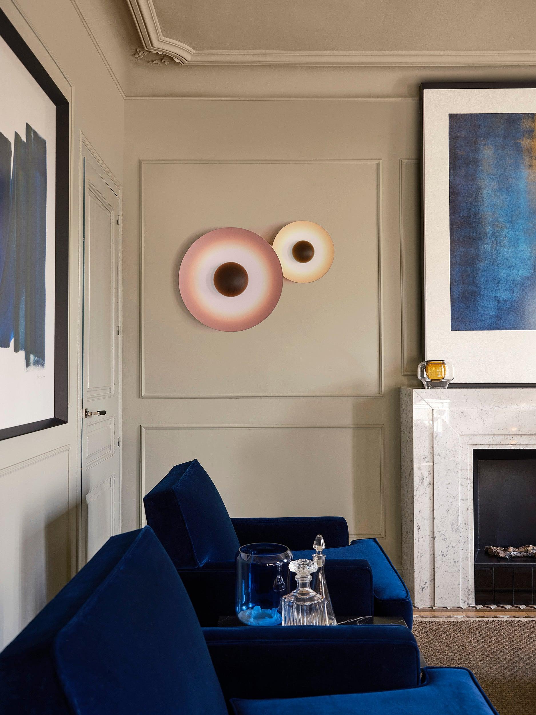 WOW Simplicity Glow Wall Light