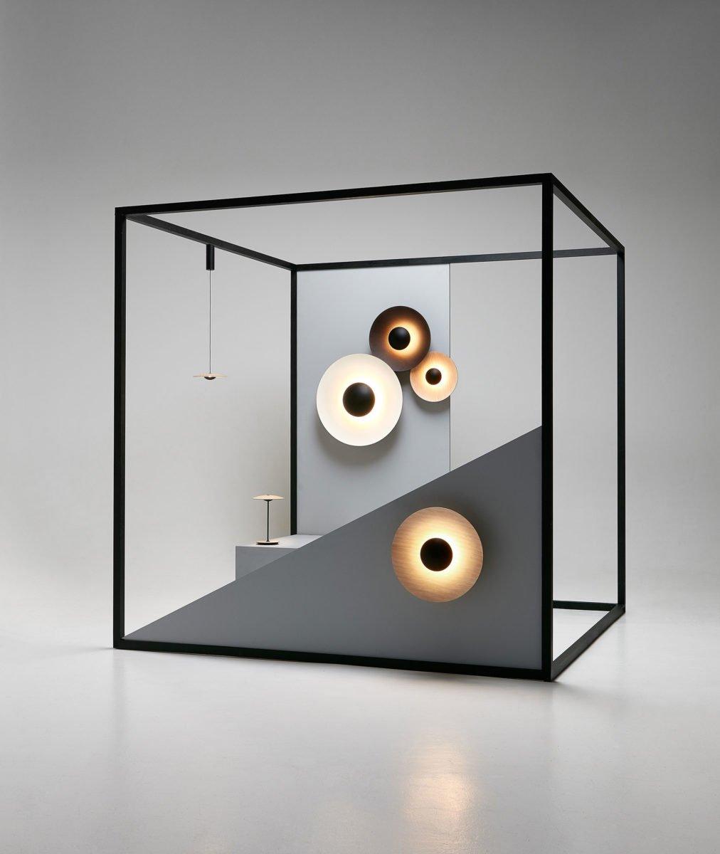 WOW Simplicity Glow Wall Light