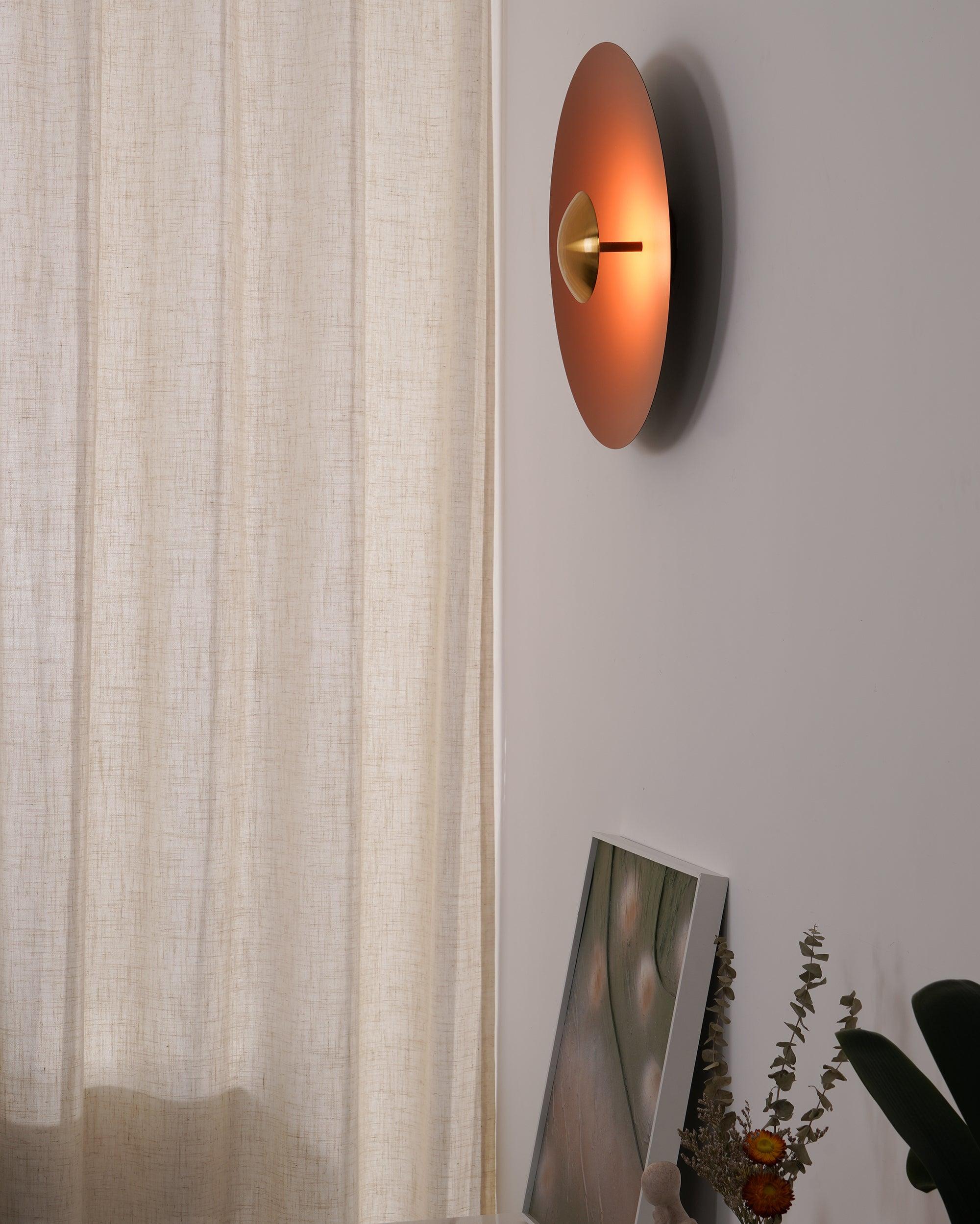 WOW Simplicity Glow Wall Light