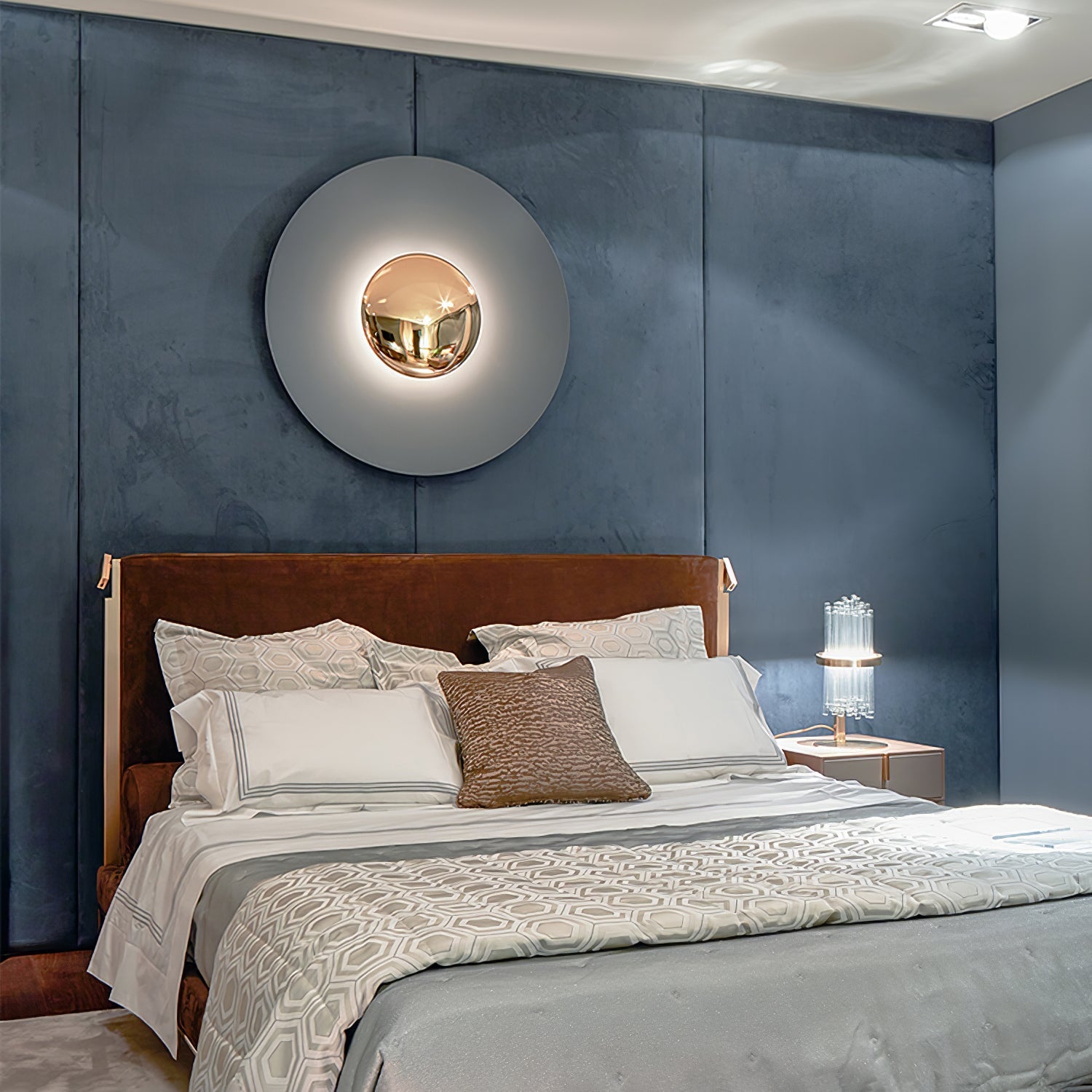 WOW Simplicity Glow Wall Light