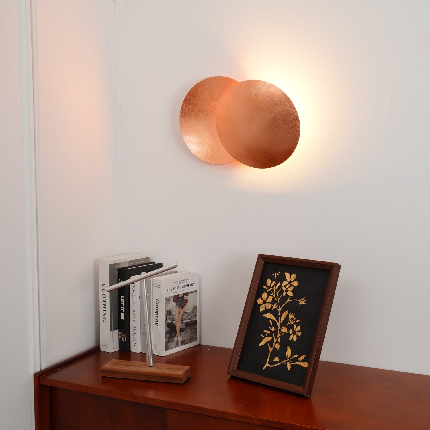WOW Giorgio Wall Lamp