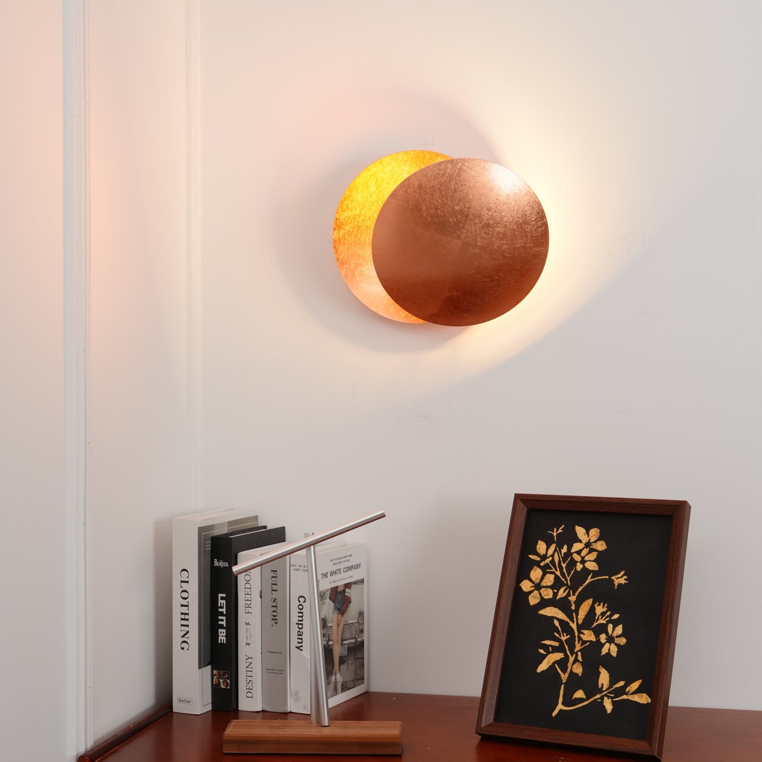 WOW Giorgio Wall Lamp