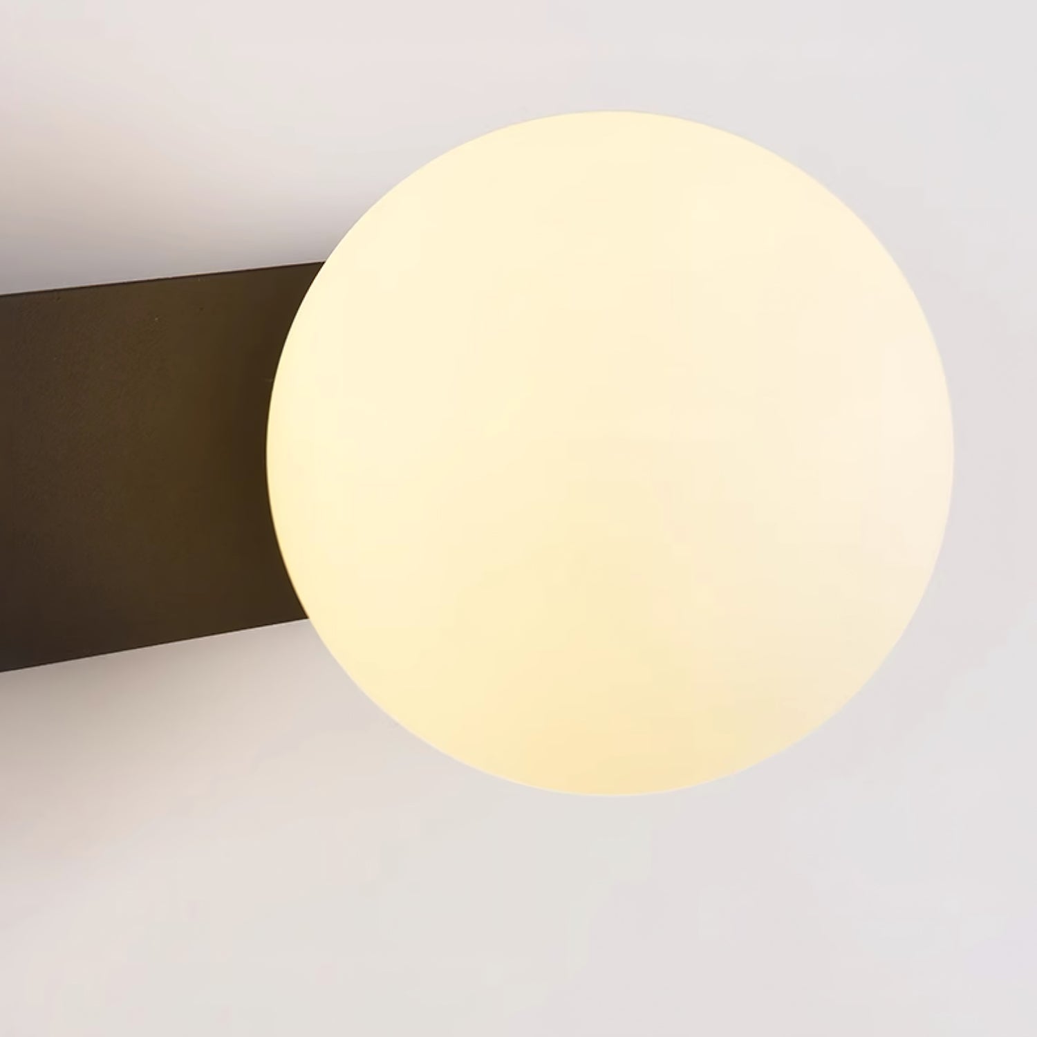 WOW Glos Slim wall lamp