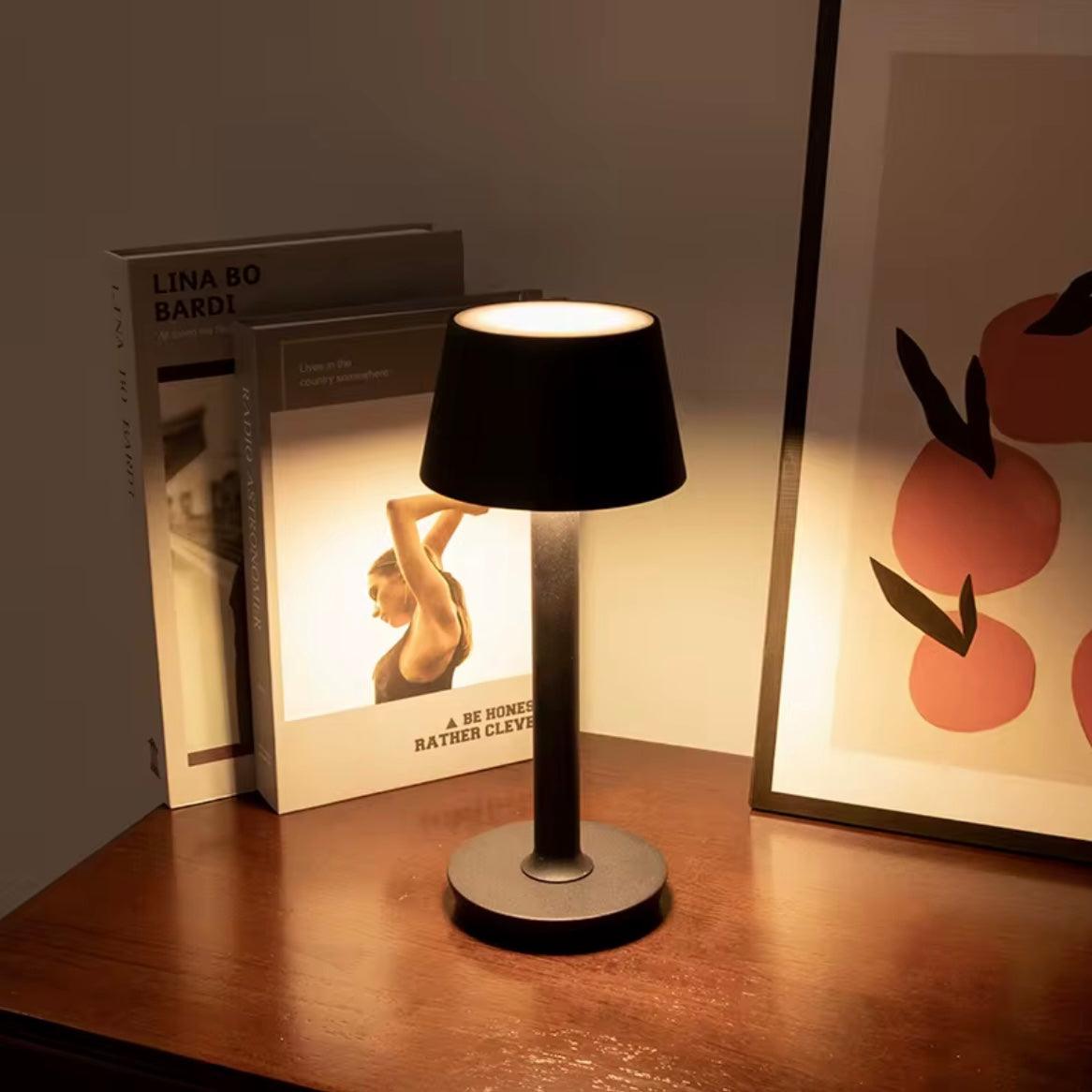 Wow Milan - Table Lamp
