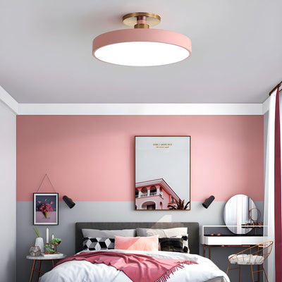 WOW Isla Flush Mount Ceiling Lamp
