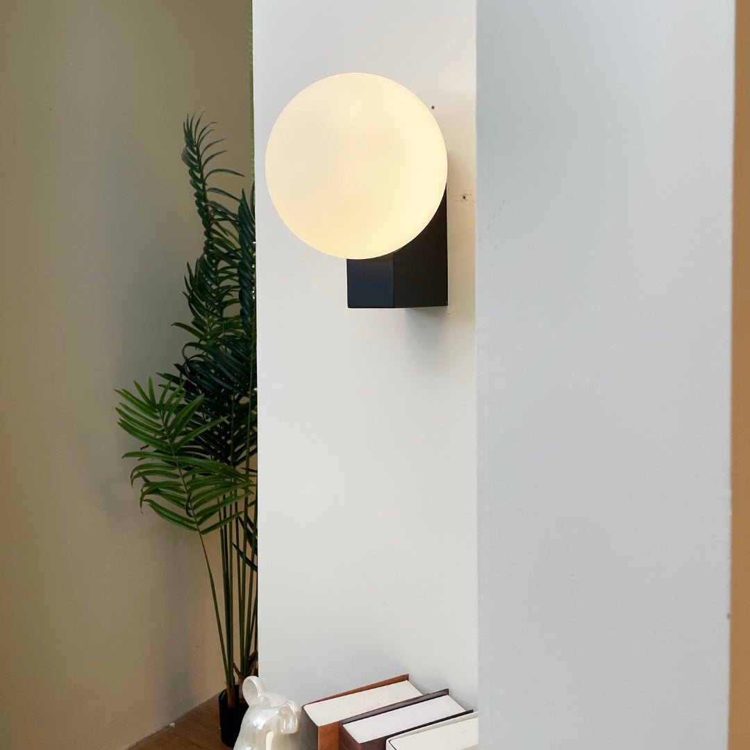 WOW Journey Wall Lamp
