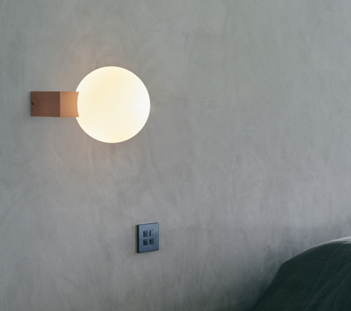 WOW Journey Wall Lamp