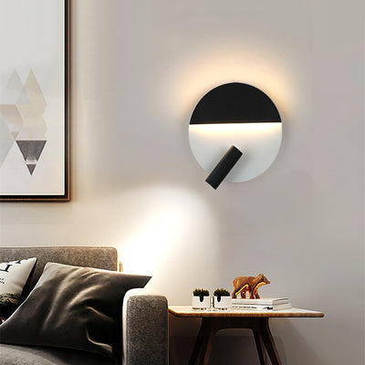 WOW Kneeland Rotatable Wall Lamp