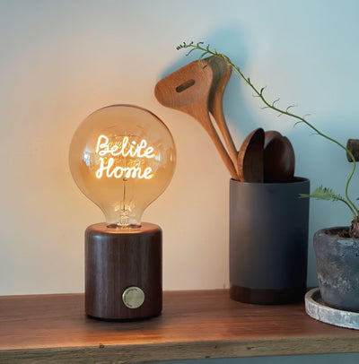 WOW Kuitt Smiley Built-in Battery Table Lamp