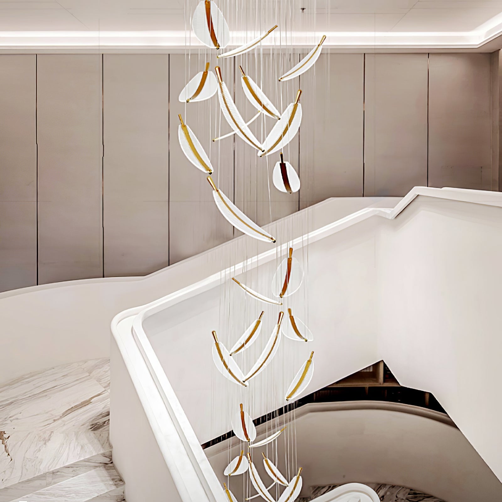 WOW Leaf LED Chandelier