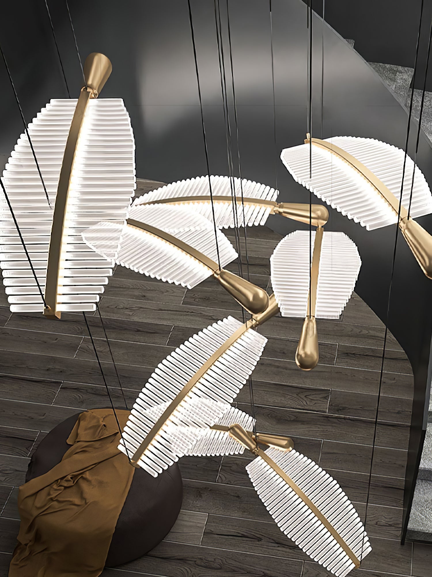 WOW Leaf LED Chandelier