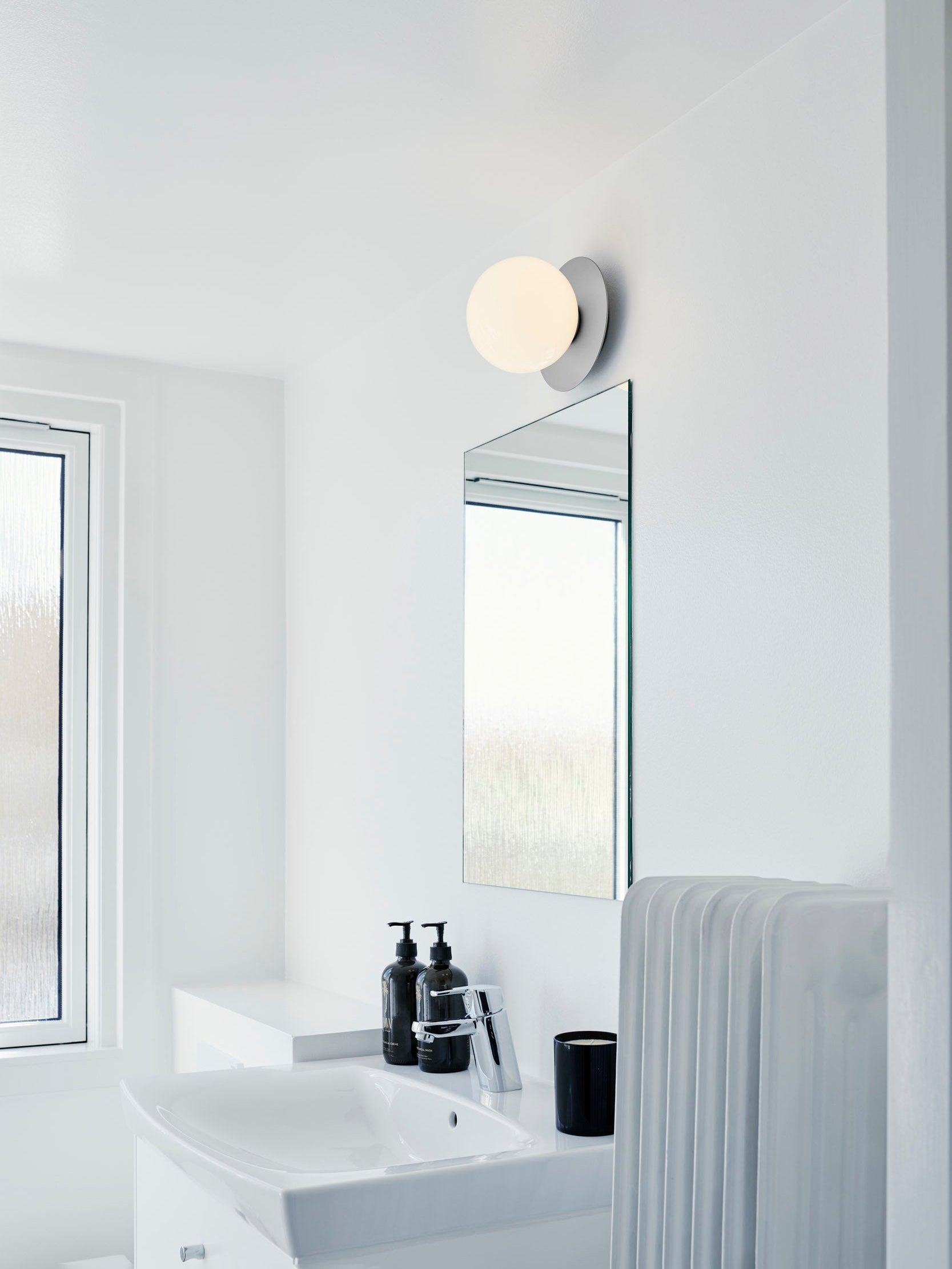 WOW Celeste Wall Lamp