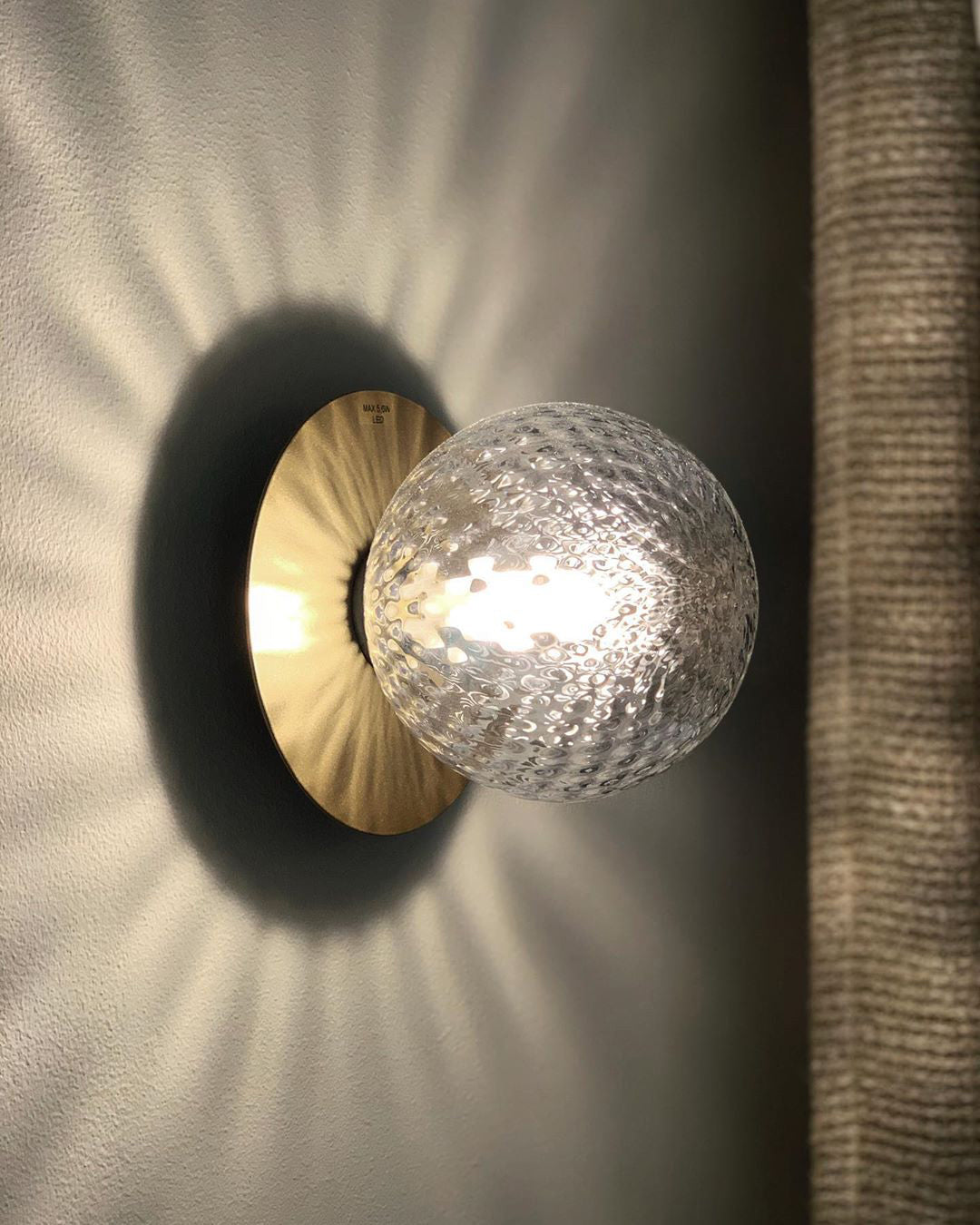 WOW Celeste Wall Lamp