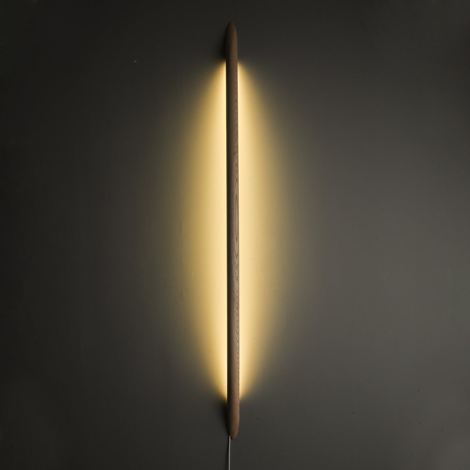WOW Linea Wood Wall Light