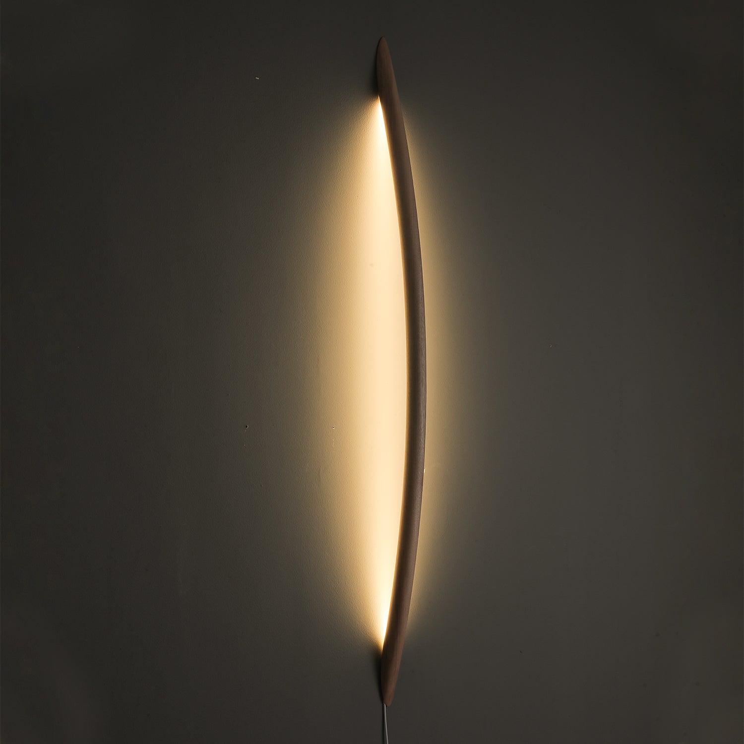 WOW Linea Wood Wall Light