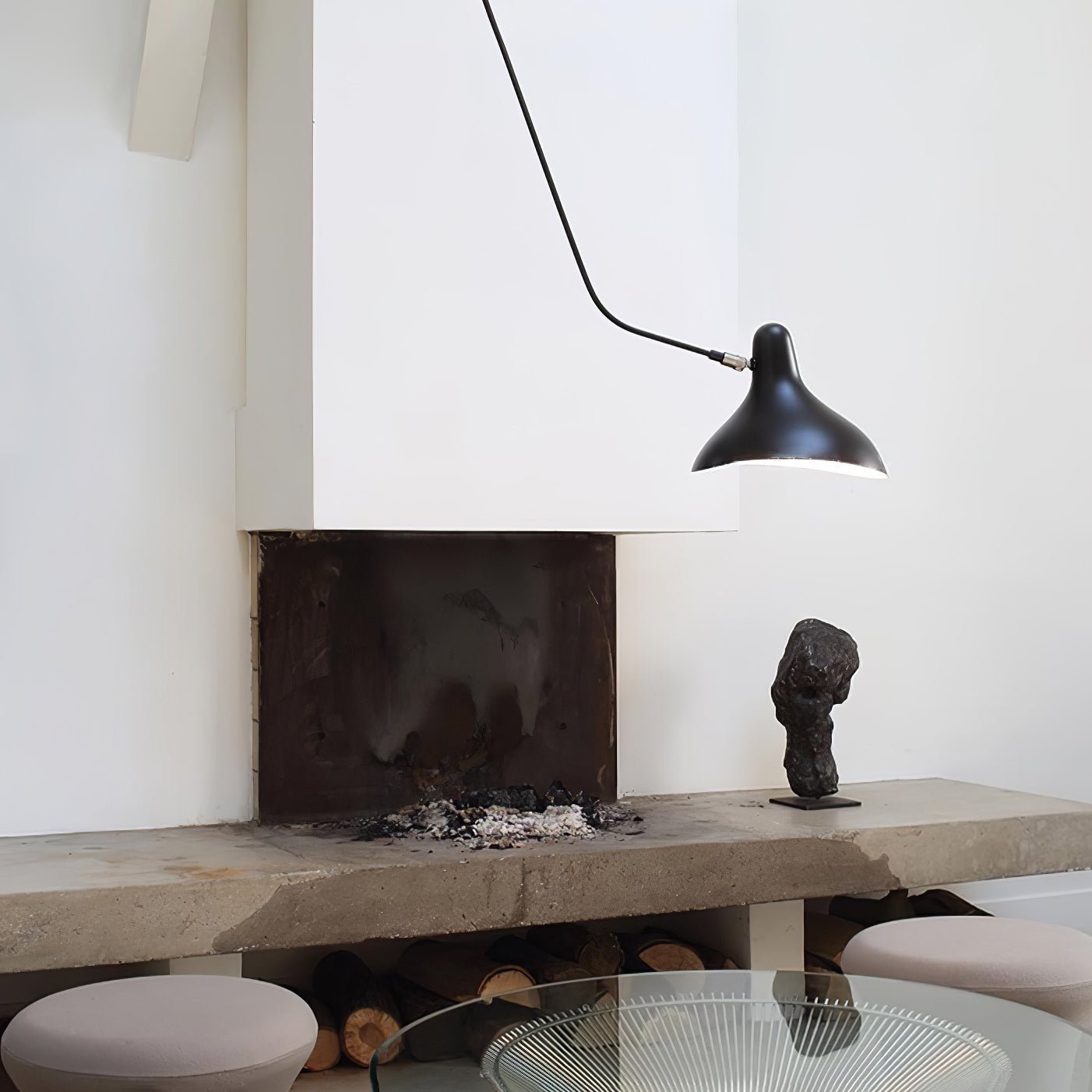 WOW Mantis Arm Wall Lamp