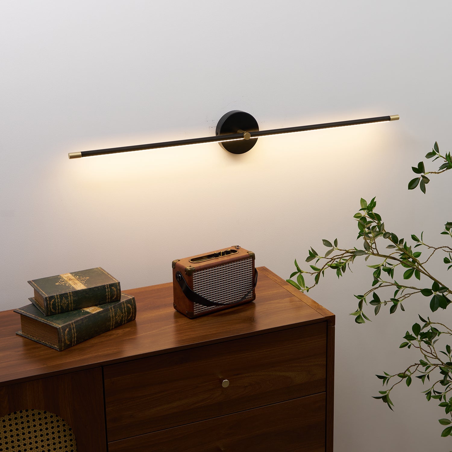 WOW Minimalist Linear LED Wall Lamp